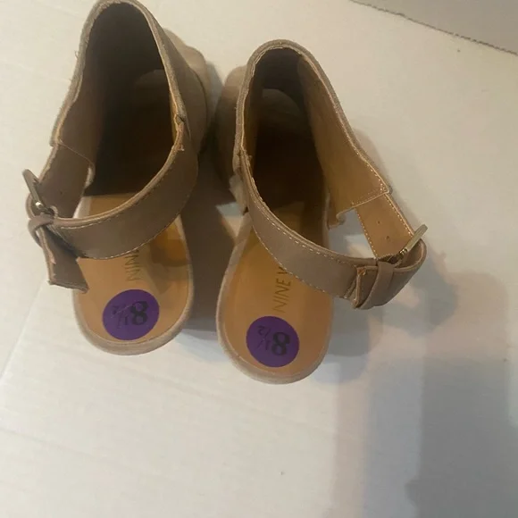 Nine West wedge sandals open toe red patent cork heel suede like upper size 8.5 - Picture 5 of 11